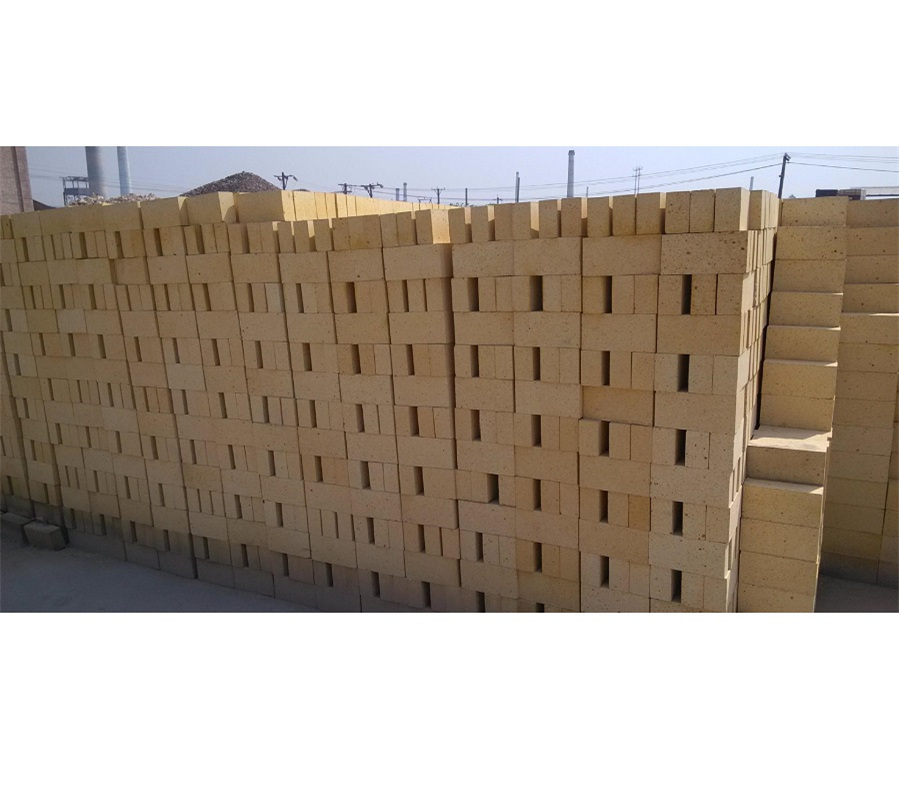 低气孔黏土砖